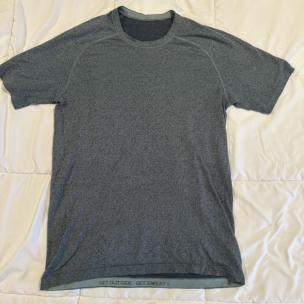 Lululemon Short Sleeve Shirt